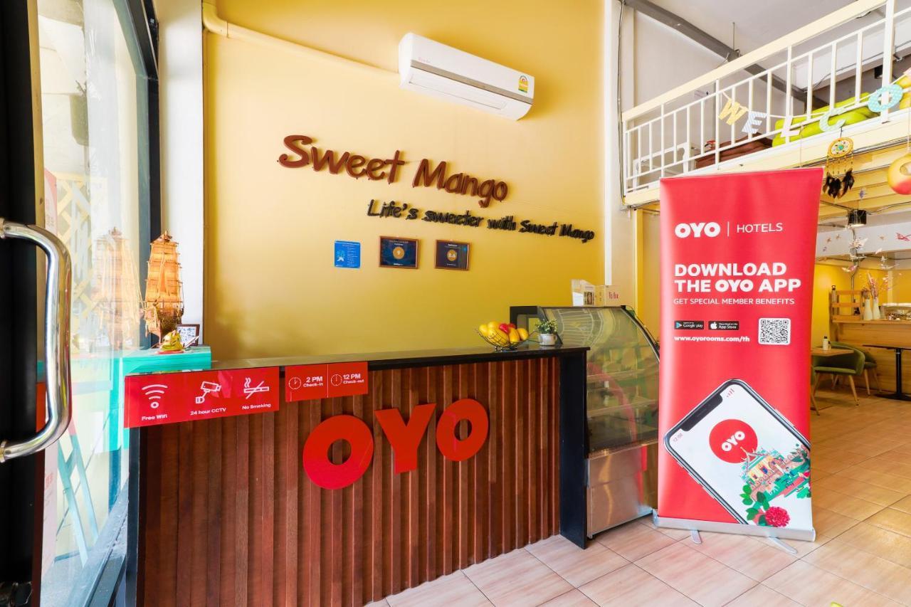 Oyo 743 Sweet Mango Cafe And Hostel Chiang Mai Esterno foto